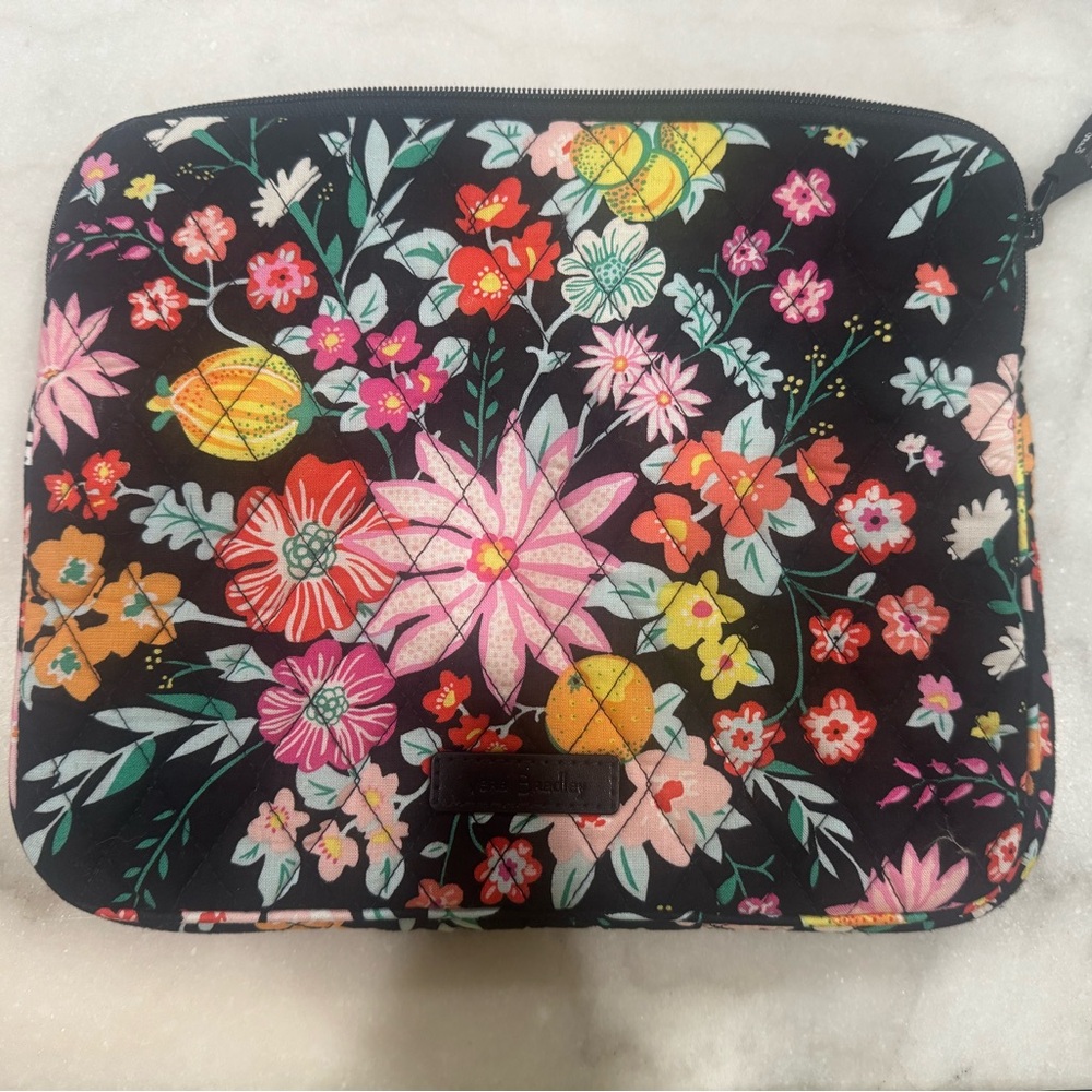 Vera Bradley Tangerine Twist tablet laptop bag